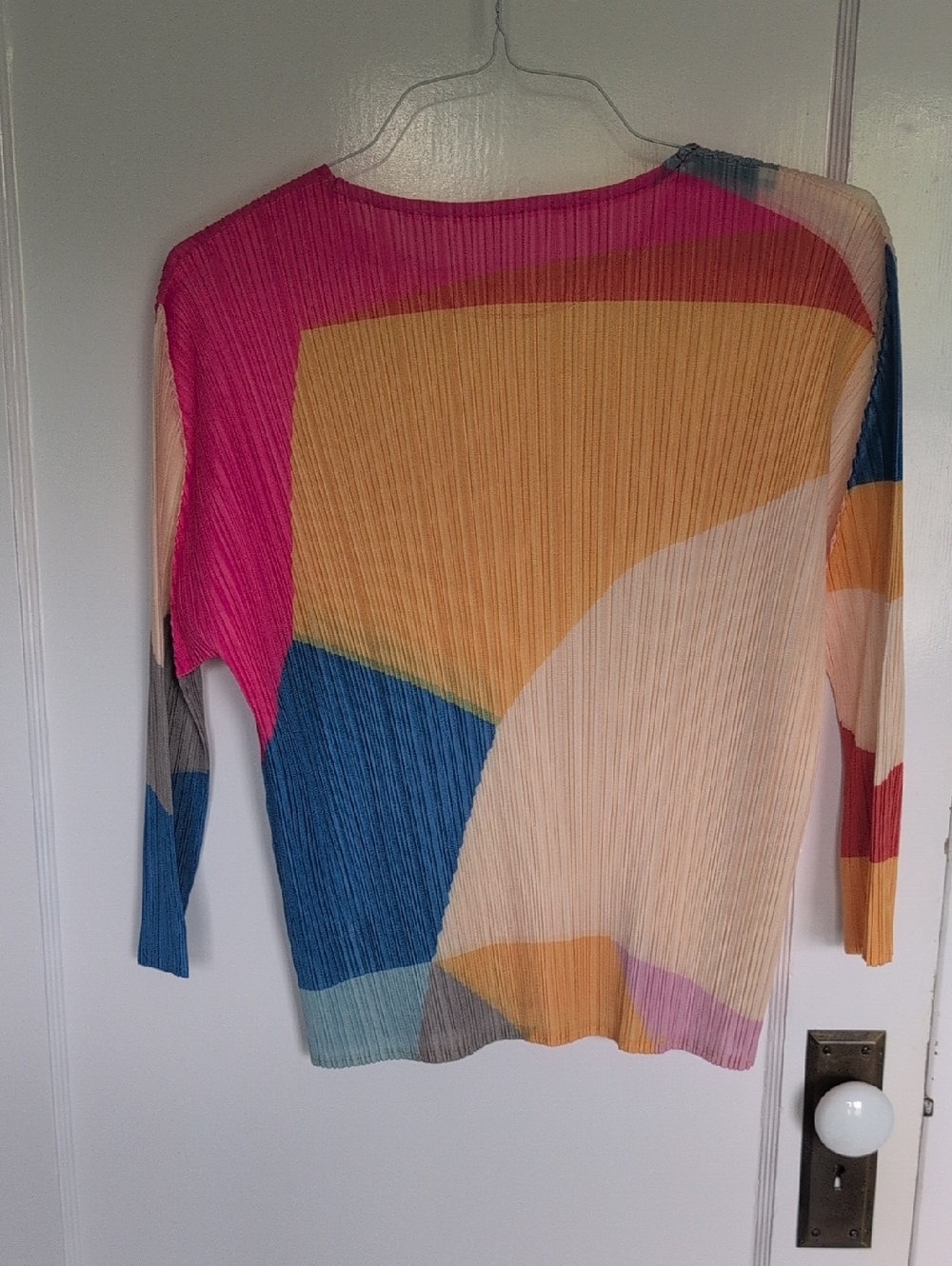 Colorblock Issei Miyaki- Like Pleated Long Sleeve Top - Multicolor Size M - Picture 5 of 6
